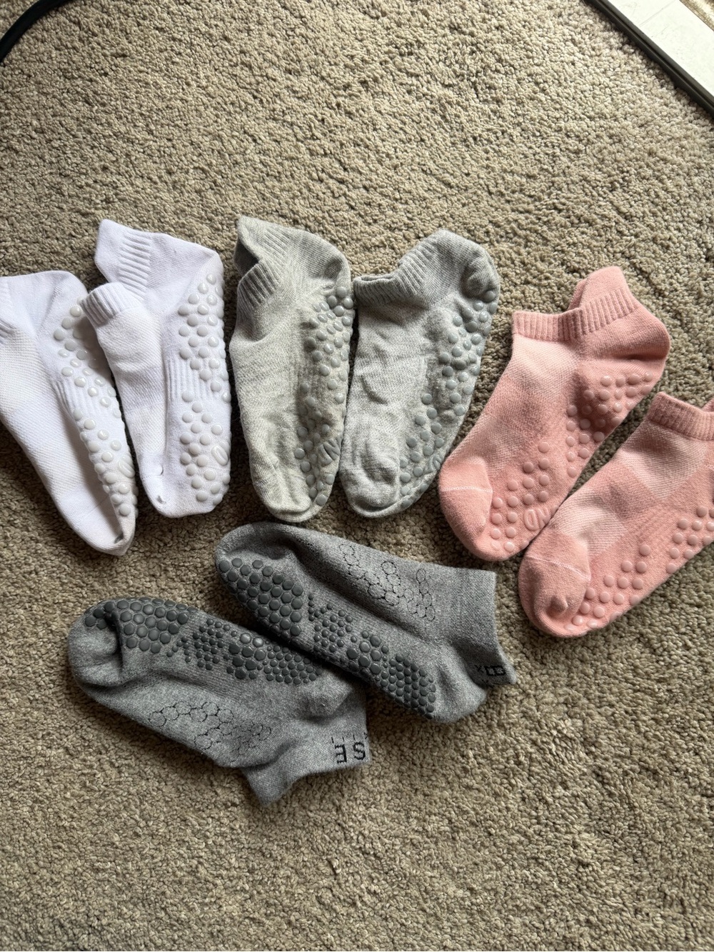 Non-Slip Grip Ankle Socks - White, Light Gray, Dark Gray, Pink